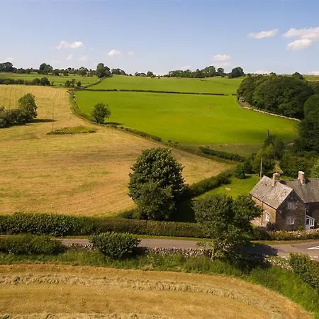 بيت للعطل Farm House *